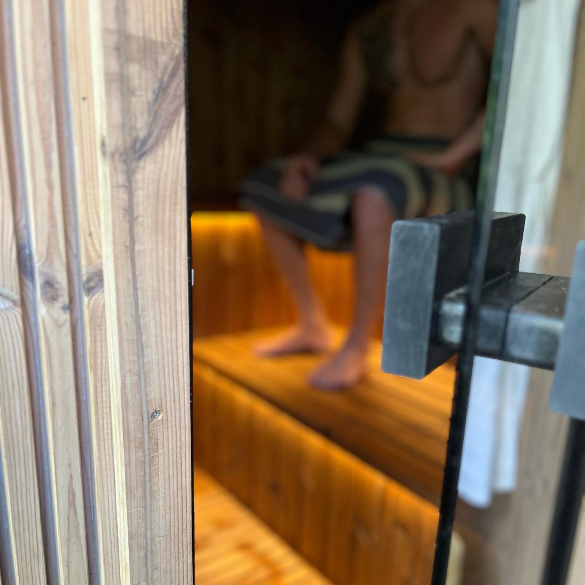 Tauberchalet I Boutique-Ferienhaus Mit Sauna, Whirlpool & Natur I 10Min Walk To Historic Old Town روتنبورغ أوب در تاوبر المظهر الخارجي الصورة