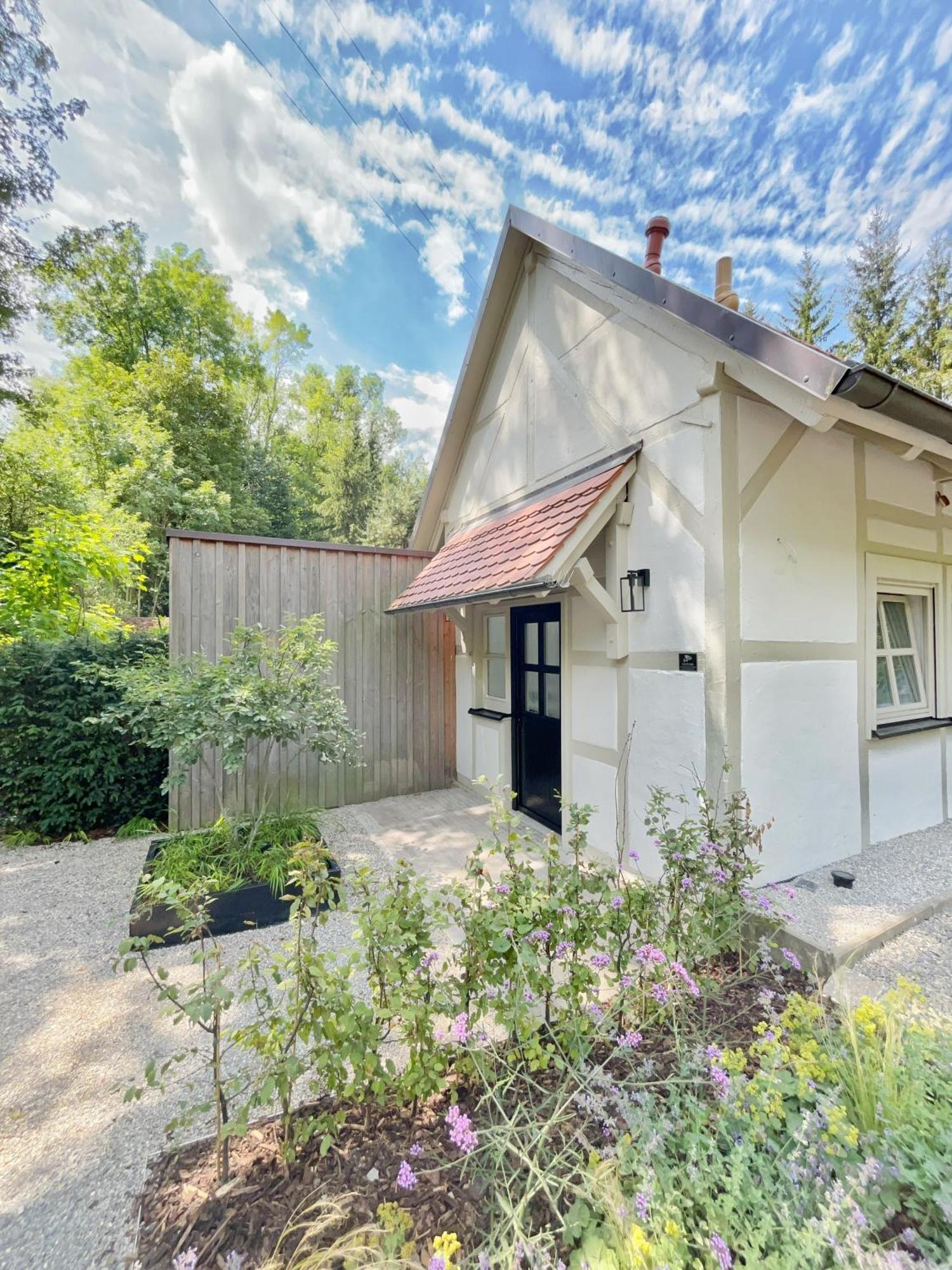 Tauberchalet I Boutique-Ferienhaus Mit Sauna, Whirlpool & Natur I 10Min Walk To Historic Old Town روتنبورغ أوب در تاوبر المظهر الخارجي الصورة